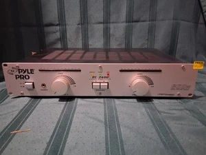 Amplificador de potencia Pyle Pro PT-2400X 600w WP688 - Imagen 1 de 3
