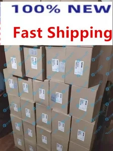 1PZ Nuovo Convertitore di frequenza Lenze E84AVSCE2222SX0 - Foto 1 di 2