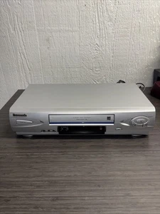 Grabadora de video casete Panasonic PV-V464S sin control remoto probada - Imagen 1 de 11
