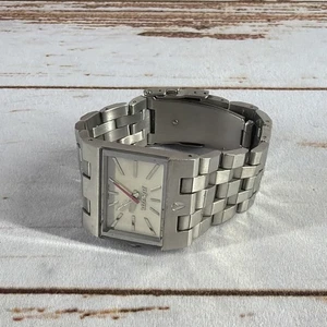 Vintage Nixon Golden The Ticket 4D Swiss Uhr - braucht Batterie - Bild 1 von 6