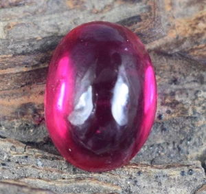 7,35 Karat natürlicher roter Rubin 12 x 9 mm oval Cabochon Edelstein zertifiziert E17623 - Bild 1 von 8