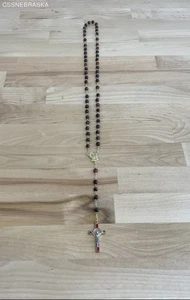 Handarbeit Gold Kruzifix, Mitte, Kette Rosenkranz 6 mm Perle aus rotem Sesam Jaspis - Bild 1 von 9