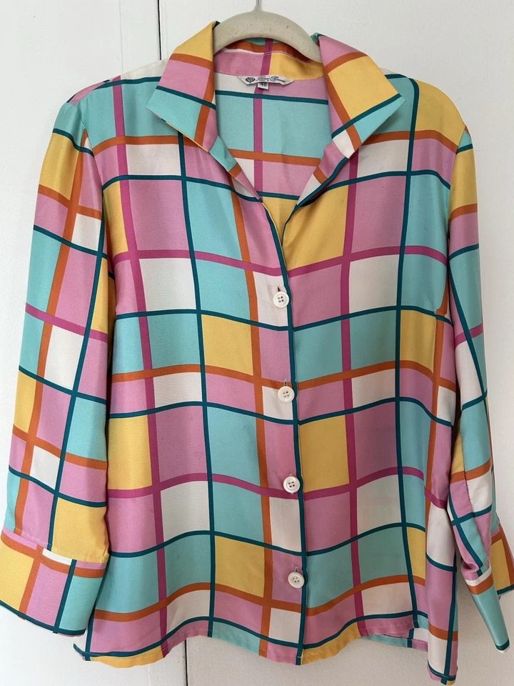 LORO PIANA Silk Button-Down Blouse Multi color print  Made in Italy Size 40 - Image 1 of 1