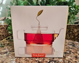 Tea Forte Teapot Sontu Handblown Artisan Glass - Holds 12 oz New in Box - Picture 1 of 4