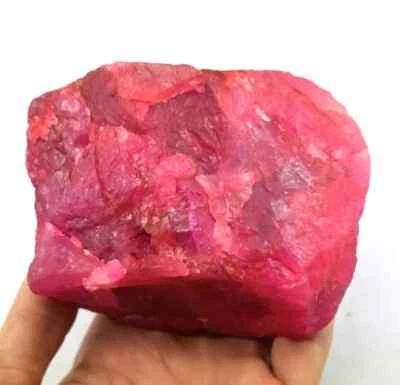 Rough Natural Ruby Red Gemstone 3572 Ct Certified Specimen Earthmined Facet Huge - Image 1 of 4