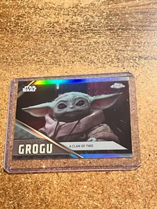 2023 Topps Chrome Star Wars Journey of the Grogu # JG-8 A Clan Of Two - Imagen 1 de 2
