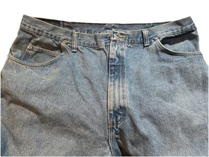 Wrangler Rugged Wear Relaxed Fit Jeans Men’s Size 42 x 30 Light Wash Denim. - Picture 1 of 18