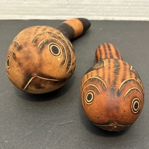 Vintage/Usato*Set/Coppia di 2 Maracas Arte Popolare Messicana a Tema Pesce - Foto 1 di 8