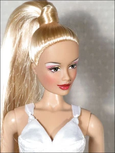 Candi 16" Fashion Doll TESTA 101 BIONDA adatta a GENE, ALEX, nuova - Foto 1 di 2