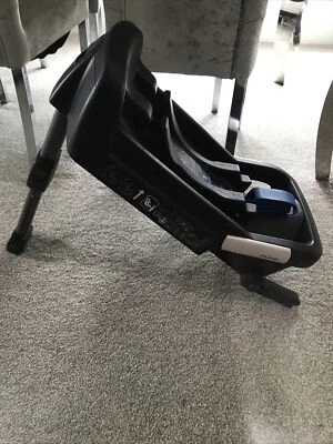 Nuna i-Size Isofix Base For PIPA Icon Nuna i-Size Car Seat - Image 1 of 4