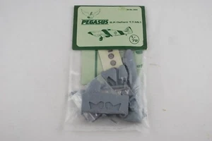 Pegasus 1:72 B.P Defiant T.T.Mk.1 Plastic Bagged Vintage Model Kit #2004 - Picture 1 of 4