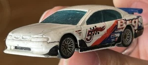 Hot Wheels 1:64 Holden (VT) Commodore SS Sedan Loose Vintage Neat Collectible! - Picture 1 of 7