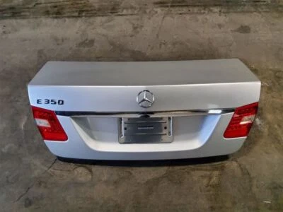 10 11 12 13 14 15 16 17, Mercedes Benz, E35,W212, Trunk Lid Assy, Sliver-775 Foto 1 de 4