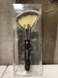 IT Cosmetics Heavenly Luxe Sculpt & Define Blush Brush #25 - Picture 1 of 2