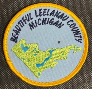 Vintage Patch Beautiful Leelanau County Michigan Embroidered 3" Round Souvenir - Picture 1 of 4