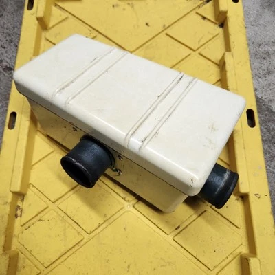 Yamaha Wave Runner 3 III Wr3 Gp 650 700 1990-1997 caja de agua silenciador bloqueo Foto 1 de 4