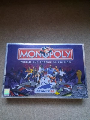 Monopoly World Cup France 98 Edition Board Game - Image 1 of 4