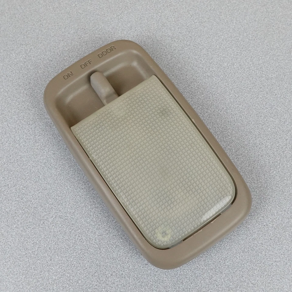 Toyota Tacoma SR5 1995-2000 4Runner beige tostado domo luz OEM Foto 1 de 4