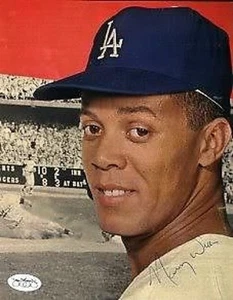 Maury Wills Vintage Signed Jsa Certed Sticker 9x6 Photo Autograph Authentic  - Picture 1 of 1