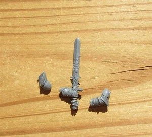 40K Dark Angels Inner Circle Companions Calibanite Greatsword C2 Two Handed Bits - Picture 1 of 1