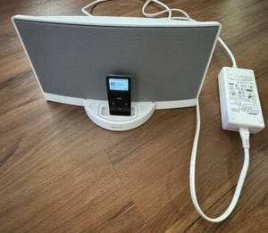Bose SoundDock Series 1 for iPod Vintage 2004 - Picture 1 of 9