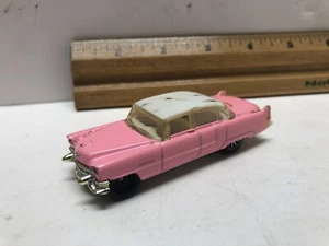 Used Mattel Matchbox 1955 Cadillac Fleetwood (Pink 2000 edition) - Picture 1 of 4