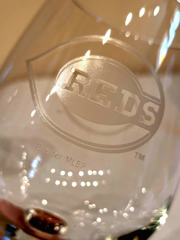 pair of Cincinnati REDS etched with logo wine glasses red stems 7.5" Cover