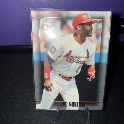 1995 Topps Embossed - Ozzie Smith #75 - Image 1 of 2