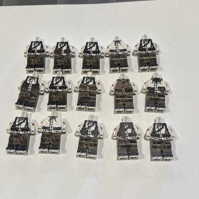 Brickmania The Minifig Co Figure Lot - Image 1 of 3