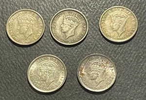 Canada (Newfoundland) 1938/40/41/42/45 10 Cents Silver Coins: Lot of 5 - Picture 1 of 4