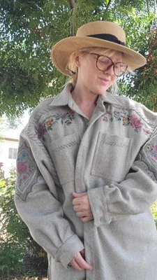Vintage Gray Wool Embroidered Floral Western Cottagecore Jacket Large - Image 1 of 4