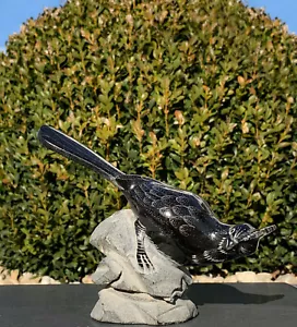 PARADIESVOGEL schwarzer Granit-Vogel - Steinfigur Tierfigur Deko innen & außen - Bild 1 von 6