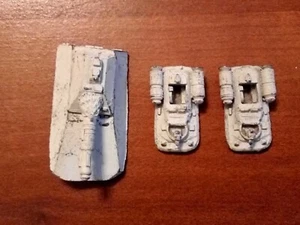 3 vehículos pintados de ciencia ficción CinC - Imagen 1 de 3