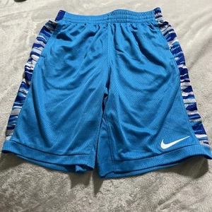 Nike Sporthose Jungen L CJ7809, Dri-Fit, Camouflage Seitenstreifen blau NEU - Bild 1 von 10