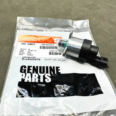 Fuel Pressure Regulator For 03-07 Cummins Dodge Ram 2500 3500 5.9L 4932457  - Изображение 1 из 4