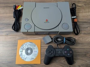 Sony PlayStation 1 Console Bundle - Cleaned & Working - SCPH-5501 PS1 System   - Picture 1 of 9