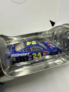 Jeff Gordon Pepsi Soda Can w/1:64 Scale Diecast 2001 NASCAR Race Car Collectible - Picture 1 of 8