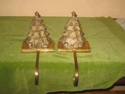 Juego de 2 ganchos para colgar árboles de Navidad porta medias de latón vintage Foto 1 de 4