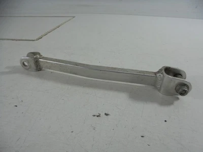 Soporte de sujeción de pinza de freno trasero OEM Suzuki GSXR600 GSXR 600 750 SRAD 1997-2000 Foto 1 de 4