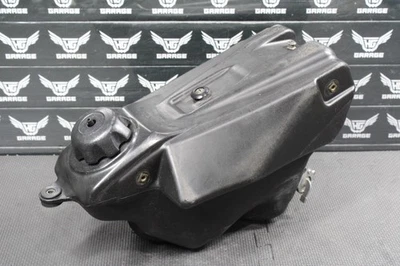 Suzuki 04-06 RMZ250 2005 OEM depósito de pila de tanque de combustible de gasolina KK510-01002-06Z Foto 1 de 4