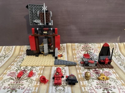 LEGO Ninjago The Golden Weapon Blacksmith 2508 Golden Dragon 70503 Parts - Image 1 of 4