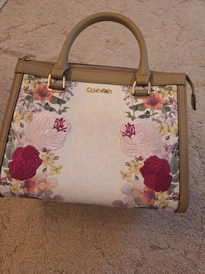 Bolso de mano floral bordado Calvin Klein Foto 1 de 4