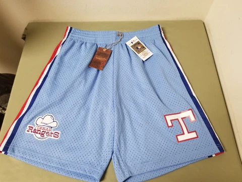 New Mitchell & Ness Mens MLB Texas Rangers Team Mesh Shorts Cover