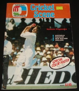 CANAL 10 ESCENA DE CRICKET PROGRAMA DE RECUERDOS 1976 CON PÓSTER DESPLEGABLE - Imagen 1 de 3