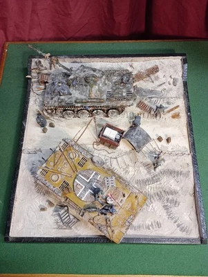 WW2 German Panther/Bergepanther diorama: engine-swap, crew-break & infantry 1/35 - Image 1 of 4