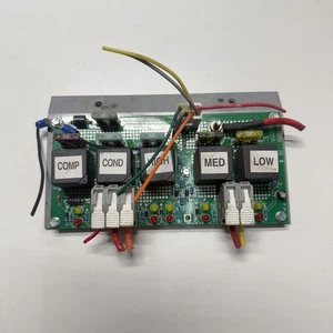 ACC Climate Control - Klimaanlagenrelaisplatine, 3 Gang 04200027A - Bild 1 von 3