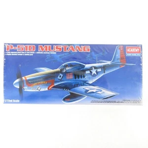 P51-D Mustang Plastik Modellflugzeug Bausatz von Academy 1:72 1993 versiegelt 2132 - Bild 1 von 5