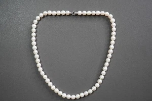 Collana girocollo di perle naturali bianche d'acqua dolce - Foto 1 di 7