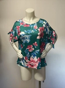 Wrapper Women’s Short Sleeve Floral Blouse Top Shirt Medium - Picture 1 of 14