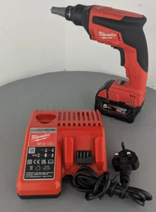(Pa2) Pistola de tornillo Milwaukee / 2866-20 / 18V / 5.0AH - Imagen 1 de 6